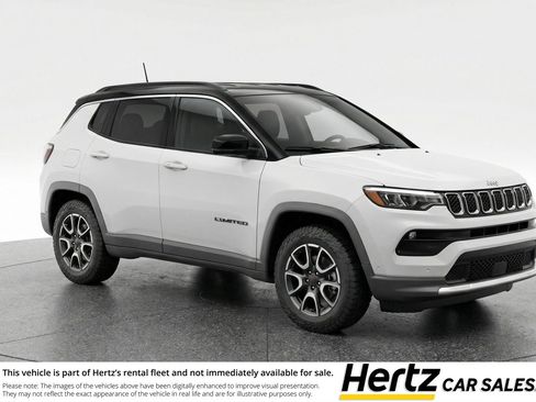 Used 2025 Jeep Compass Trailhawk AWD/4WD image 1