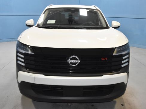 New 2025 Nissan Kicks SR w/ SR Premium Package AWD/4WD image 20
