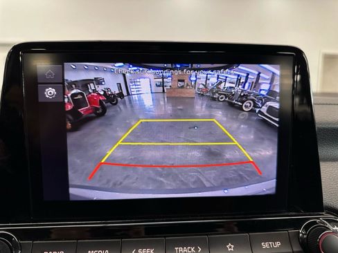 Used 2024 Kia Forte LXS image 32