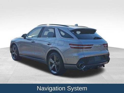 Used 2022 Genesis GV70 3.5T Sport w/ Sport Prestige Package AWD/4WD image 5