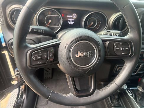 Used 2018 Jeep Wrangler Unlimited Sport S AWD/4WD image 23