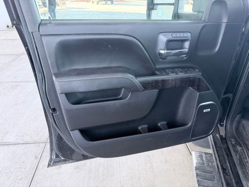 Used 2015 GMC Sierra 3500 Denali w/ Duramax Plus Package image 13