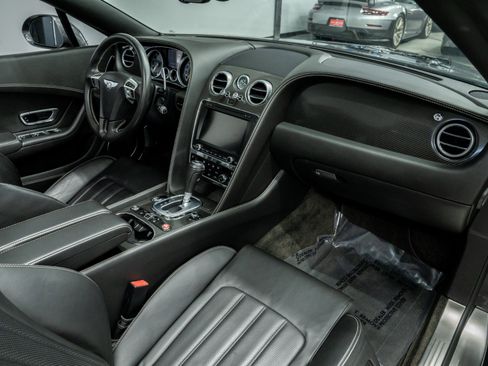 Used 2014 Bentley Continental GT image 13