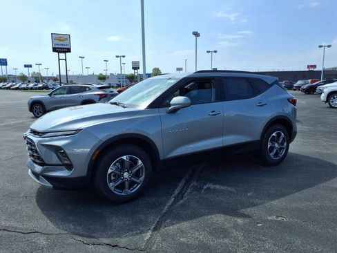 New 2025 Chevrolet Blazer LT w/ Convenience Package image 7