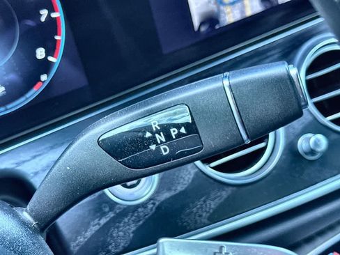 Used 2022 Mercedes-Benz E 350 Sedan image 21