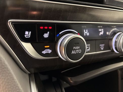 Used 2019 Honda Accord Touring image 28