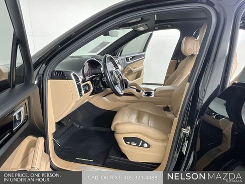 Used 2019 Porsche Cayenne image 11