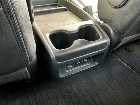Used 2023 Honda Odyssey Touring image 11
