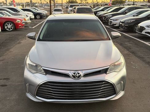 Used 2016 Toyota Avalon XLE image 18
