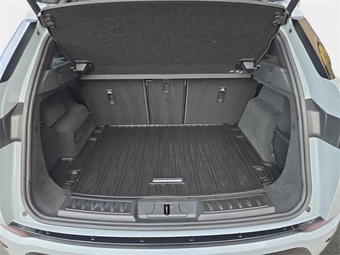 Used 2024 Land Rover Range Rover Evoque Dynamic SE image 14