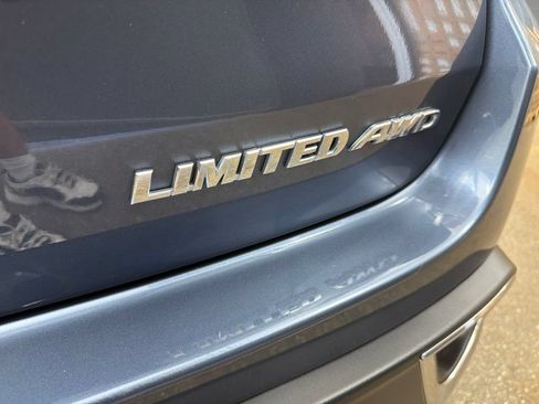 Used 2019 Toyota Highlander Limited AWD/4WD image 25