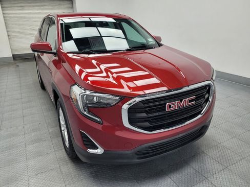 Used 2020 GMC Terrain SLE FWD image 14