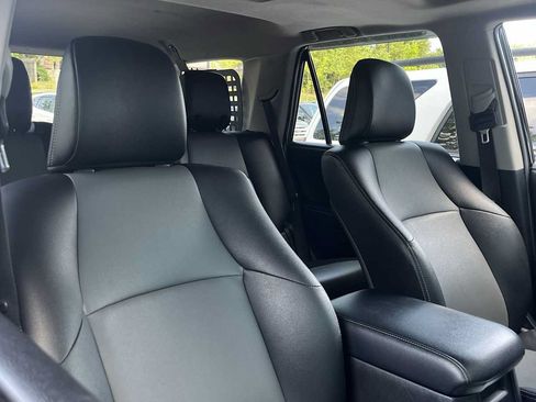 Used 2015 Toyota 4Runner SR5 Premium AWD/4WD image 37