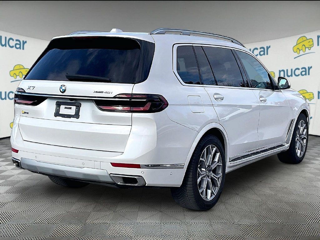 Used 2025 BMW X7 xDrive40i AWD/4WD image 6