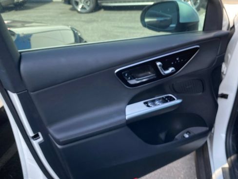 Certified 2025 Mercedes-Benz GLC 350e 4MATIC image 9
