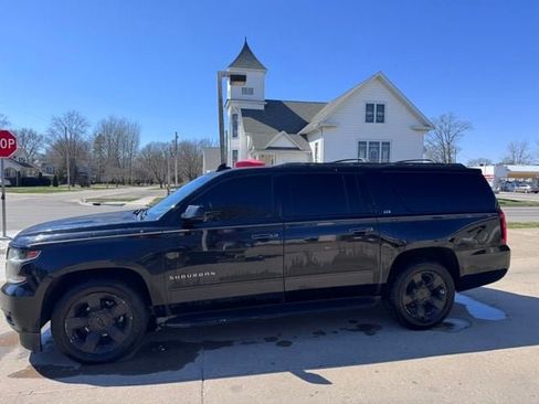 Used 2016 Chevrolet Suburban LTZ AWD/4WD image 2