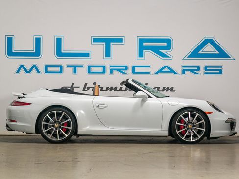 Used 2015 Porsche 911 Carrera S RWD image 13