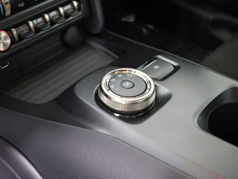 Used 2020 Ford Mustang Shelby GT500 w/ Technology Package RWD image 6