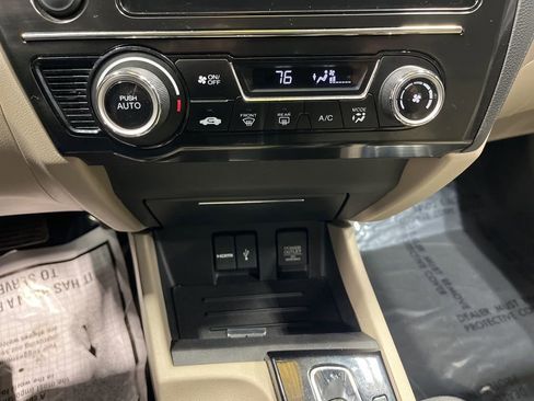Used 2014 Honda Civic EX image 29