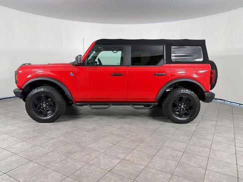 Used 2022 Ford Bronco Black Diamond AWD/4WD image 2