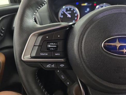 Used 2023 Subaru Forester Touring AWD/4WD image 13