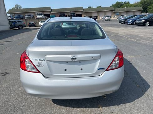 Used 2012 Nissan Versa S w/ Cruise Control Pkg FWD image 7