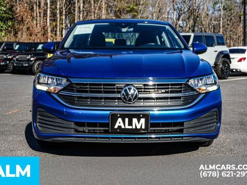 Used 2024 Volkswagen Jetta S image 10