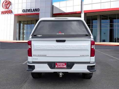 Used 2023 Chevrolet Silverado 1500 Custom image 6