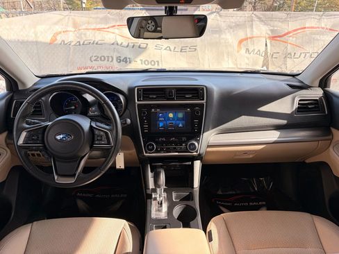 Used 2019 Subaru Outback 2.5i Premium image 27