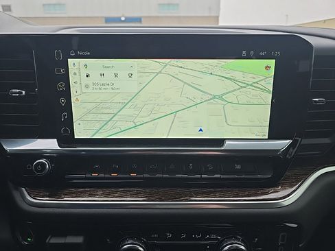 Used 2025 GMC Sierra 1500 Elevation w/ Preferred Package image 23