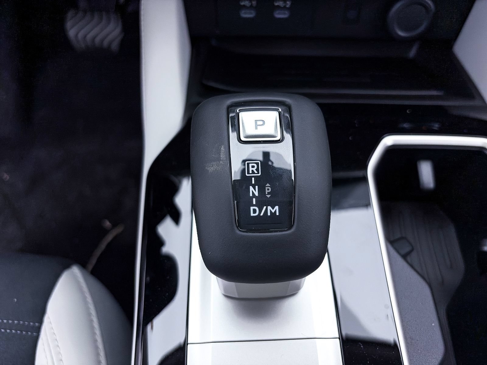 Used 2026 Mitsubishi Outlander SE AWD/4WD image 21