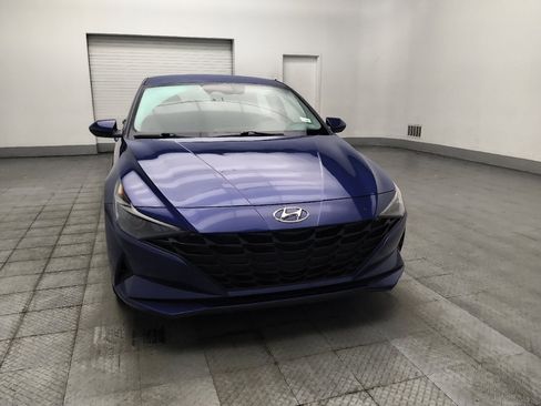 Used 2023 Hyundai Elantra SEL FWD image 14