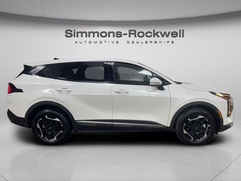 Used 2026 Kia Sportage S AWD/4WD image 6