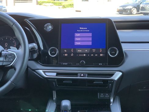 Certified 2024 Lexus RX 350 FWD w/ Technology Package image 31
