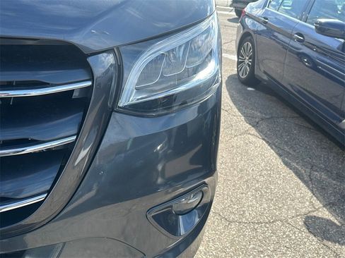 Used 2023 Mercedes-Benz Sprinter 3500 image 13