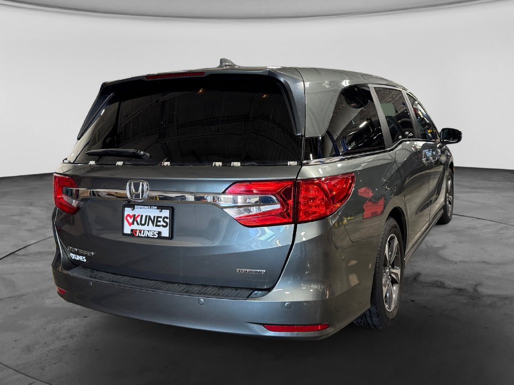 Used 2018 Honda Odyssey Touring image 9