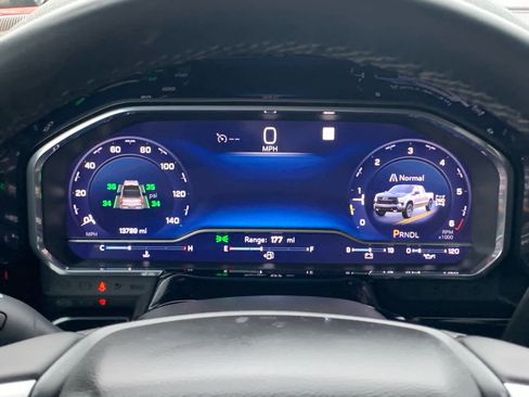 Used 2024 Chevrolet Silverado 1500 LT Trail Boss w/ Protection Package image 17