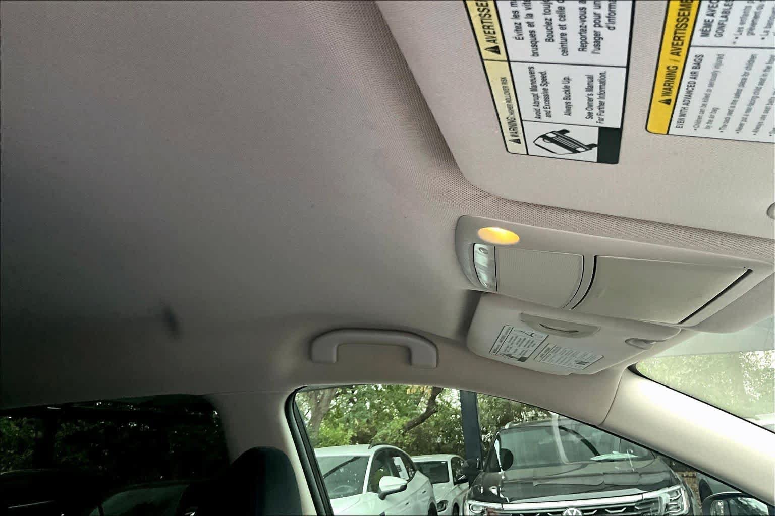 Used 2016 Nissan Rogue S AWD/4WD image 14