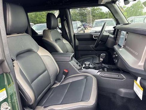 New 2025 Ford Bronco Outer Banks image 14