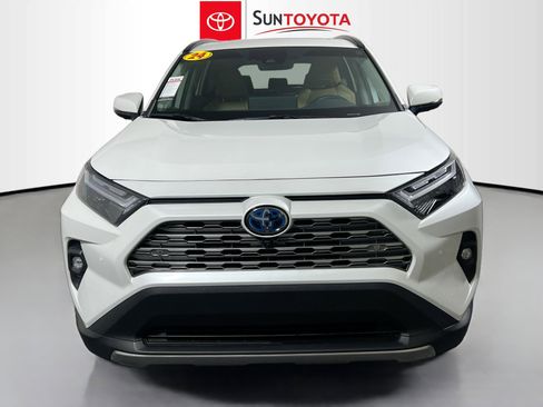 Used 2024 Toyota RAV4 Limited image 10