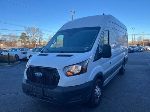 Used 2022 Ford Transit 250 148 High Roof Extended AWD image 3