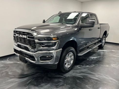 Used 2025 RAM 2500 Big Horn image 16