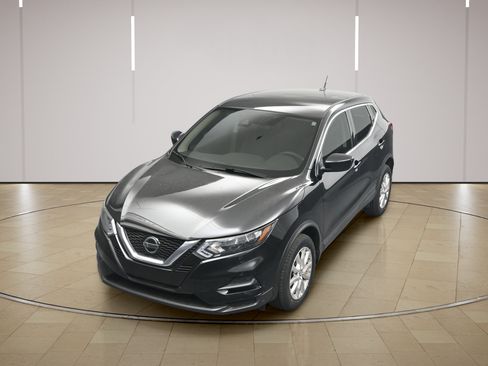Certified 2021 Nissan Rogue Sport S FWD image 28