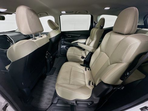 Used 2025 Subaru Ascent Premium AWD/4WD image 27
