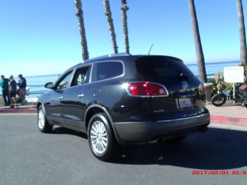 Used 2012 Buick Enclave Leather FWD image 18