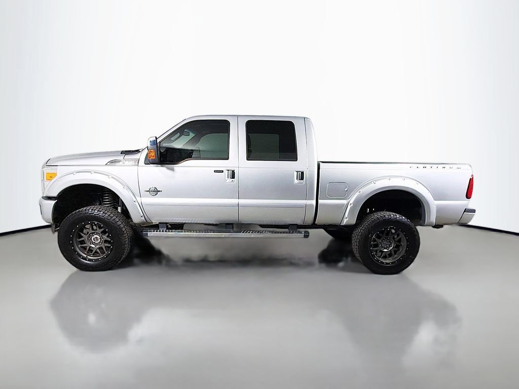 Used 2016 Ford F350 Platinum w/ FX4 Off-Road Package AWD/4WD image 9