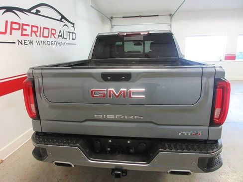 Used 2020 GMC Sierra 1500 AT4 w/ AT4 Premium Package image 13