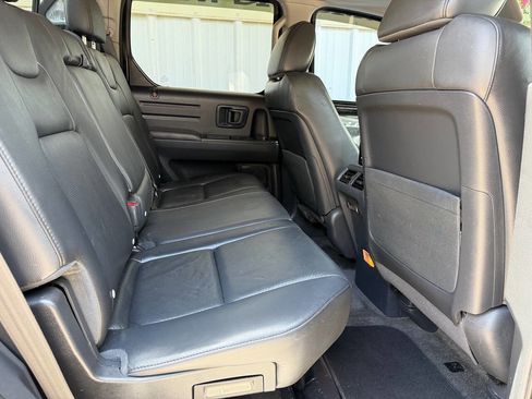 Used 2014 Honda Ridgeline SE image 16