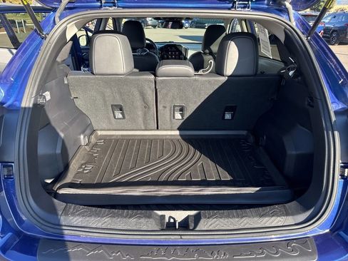 Used 2024 Subaru Crosstrek 2.5i Limited w/ Crosstrek Mirror Package image 12