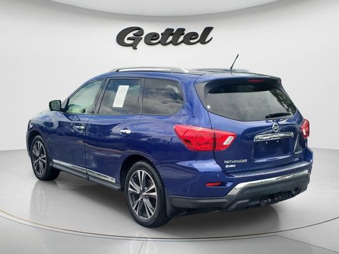 Used 2017 Nissan Pathfinder Platinum FWD image 6